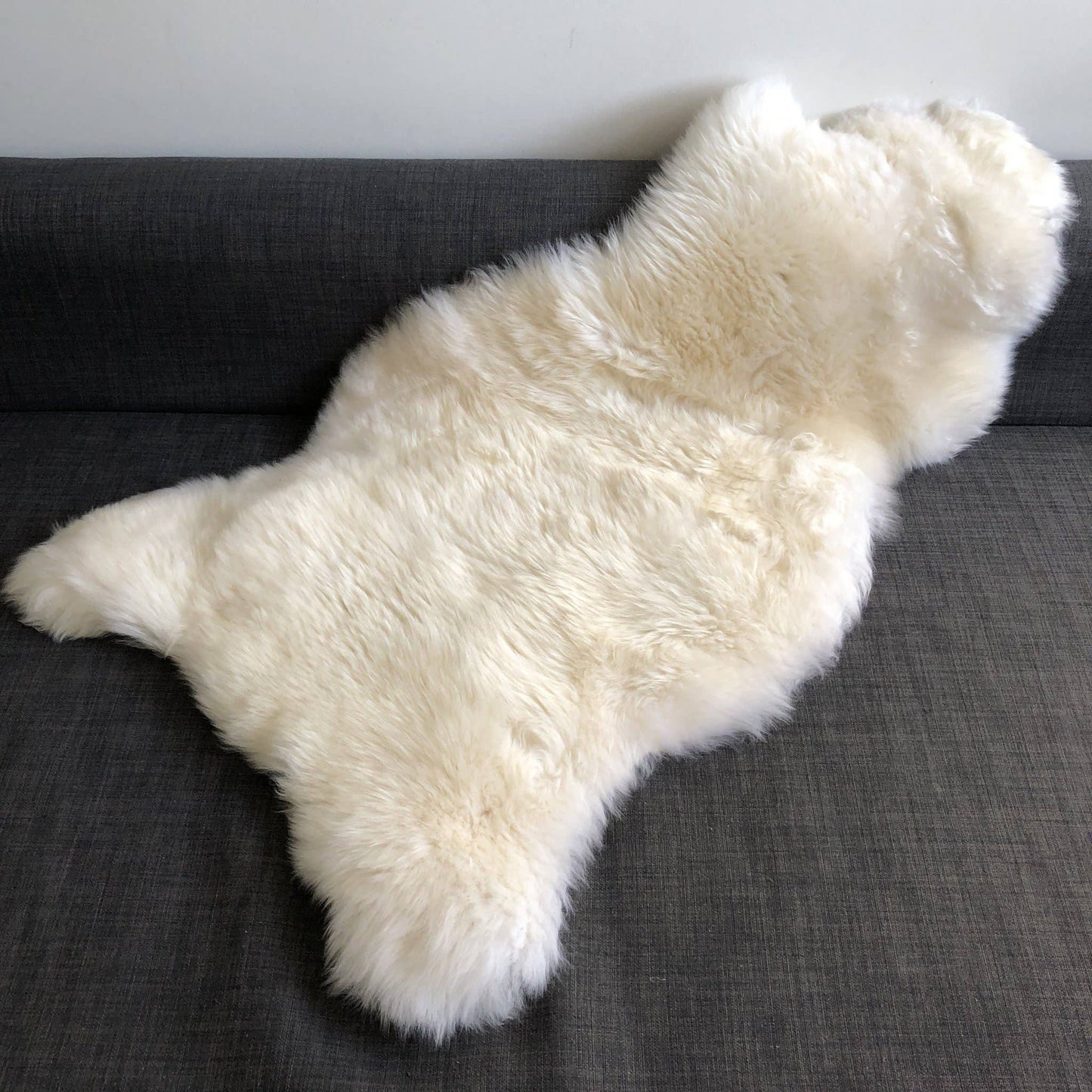 Top Quality British White Sheepskin Rug - Large